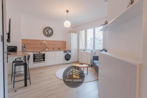 Quartier Exposition-Bajatiere Apartment | Climatisation 2P rénové 2 personnes très central