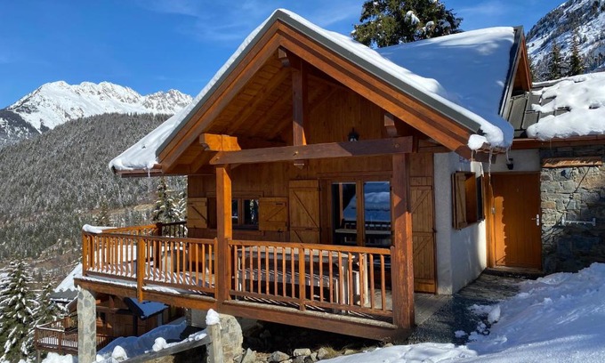 Oz Ski Chalet | Clos du Pre - Chalet Chaleur