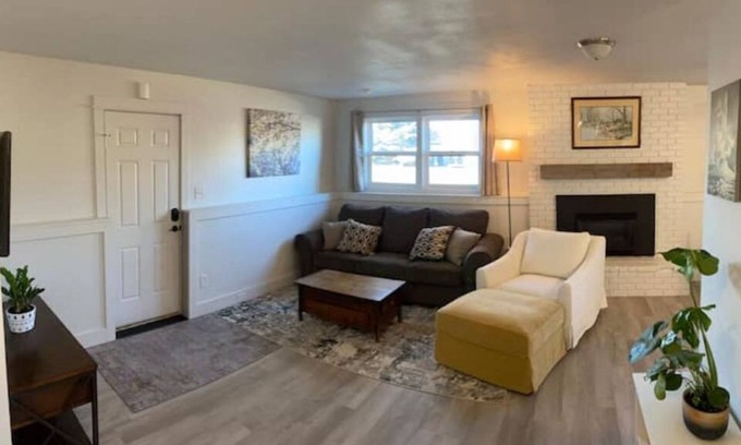 Bozeman Condo | Close to campus and downtown!