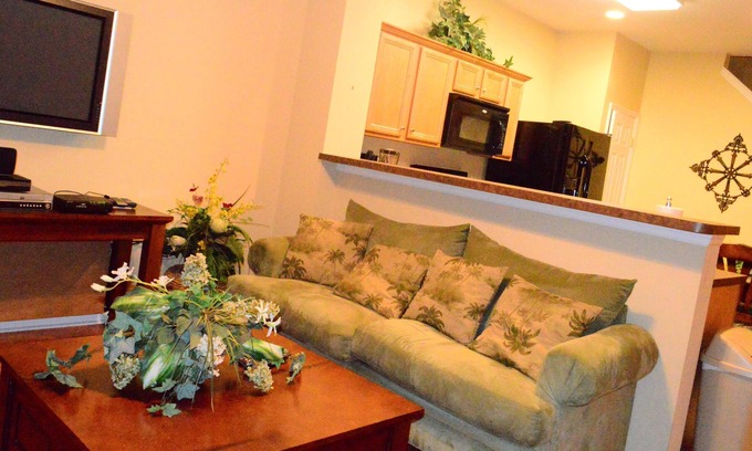 Crestwynd Bay House | Close to Disney 3 bdrm 3 bath- Unit 8 Crestwynd