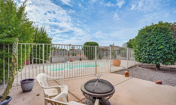 Sun City House | Close to Golf: Sun City Escape w/Furnished Porch!