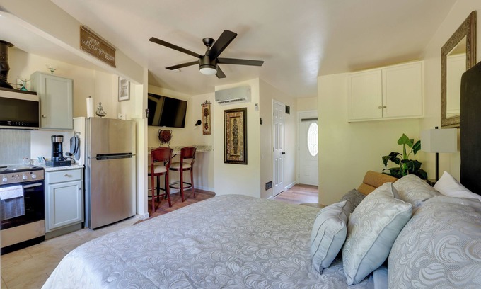 Hoover Apartment | Close to Hospitals: Peaceful Birmingham Studio