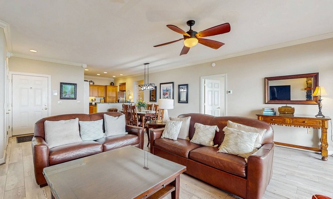 Sugar Mountain House | Close-to-slopes condo w/gourmet kitchen & stone fireplace