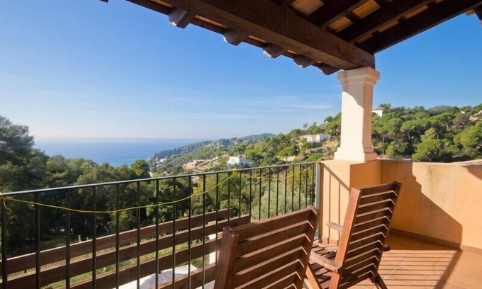 Tossa de Mar House | Club Villamar - New holiday villa in Tossa de Mar with swimming pool with pasture and magnificent.