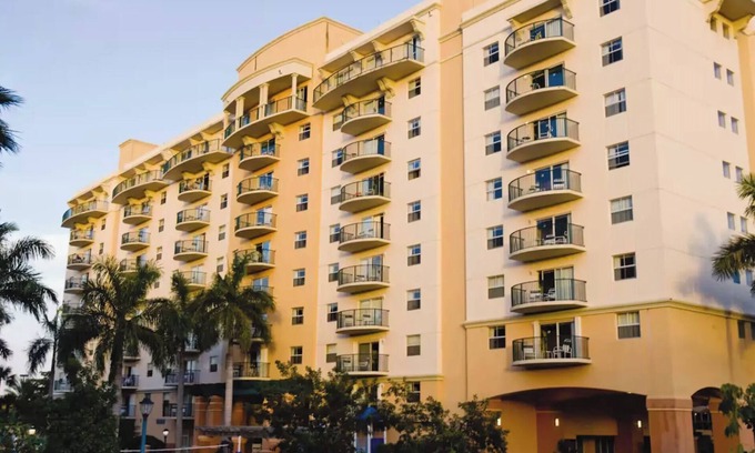 Survey Creek Condo | Club Wyndham Palm-Aire Resort 1br ~ Saturday check-in