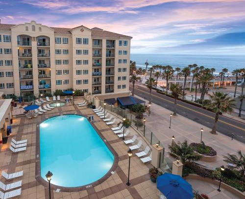 Townsite Resort | Club Wyndham Oceanside Pier Resort