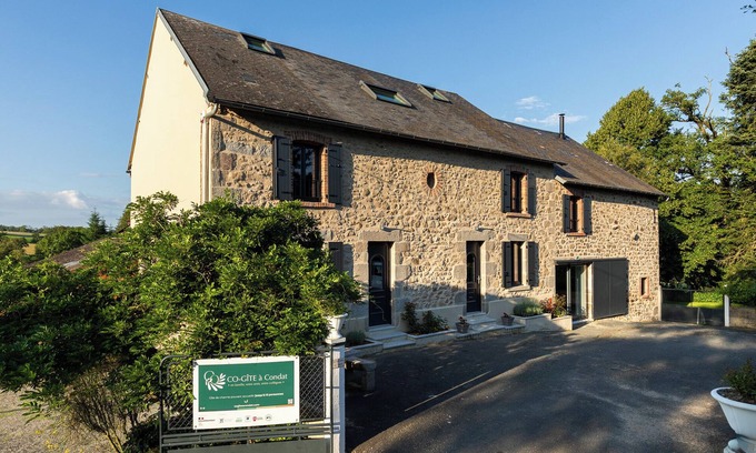 Le Grand-Bourg House | Co-Gîte à Condat - Splendid renovated farmhouse ideal for families!