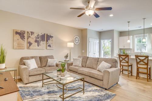 Morehead City House | Coastal Beaufort Abode - Pool Access, Near Beaches