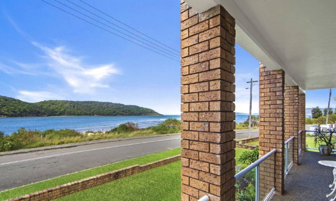 Ettalong Beach House | Coastal Charm Ettalong Beach