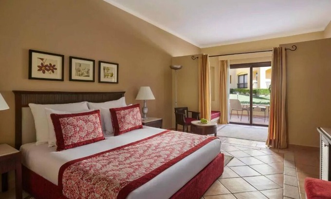 El Quseir Resort | Coastal Comfort for Families | 2 Rooms, Dining Options, Spa & Beachfront