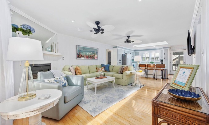 Sunset Beach House | Coastal Comfort Near Sunset Beach 3BR/2BA, Great for Families
