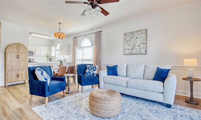 Central Myrtle Beach Condo | Coastal Fairways Golf Course Condo 5 Min to Beach