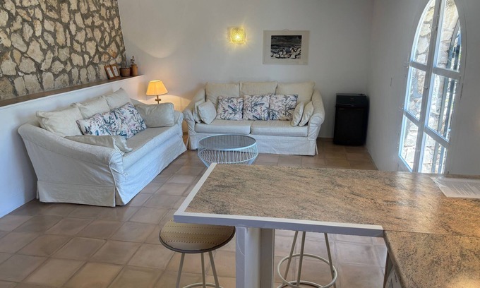 Benissa Coast Apartment | Coastal garden apartment with patio in exclusive neighborhoodnClose to the beach