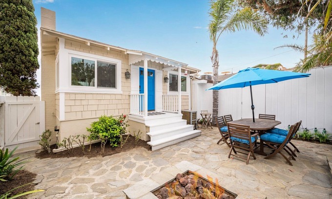 Laguna Beach House | Coastal Haven in Laguna Beach on Pacific Coast Hwy
