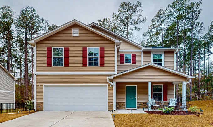 St. James House | Coastal home with community pool, close to beach and local attractions