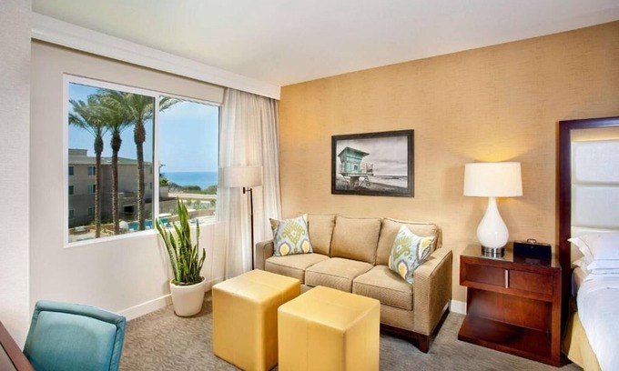 Carlsbad Hotel | Coastal Retreat Close to South State Beach! Outdoor Pool, Pet-friendly, Parking!