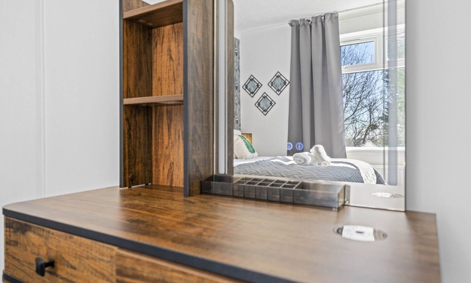 Coatbridge Apartment | Coats Apartment
