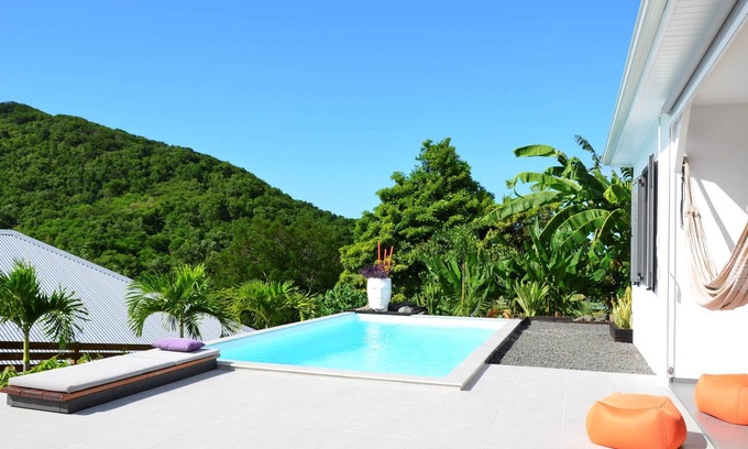 Deshaies Villa | Coco Cannelle Villa 3 bedrooms with private pool (In the heart of the village of Deshaies)