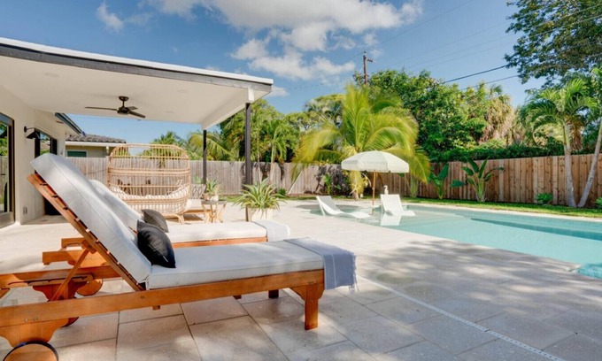 Deerfield Beach House | Coco Loco Oasis: Boho-Luxe Escape with Saltwater Pool Near Deerfield Beach!