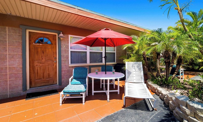 Cocoa Beach Apartment | Coco Sands Studio Unit 3