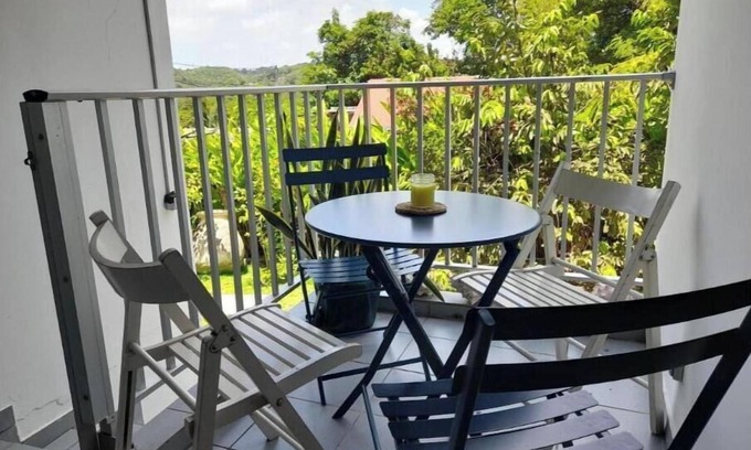 L'Houezel Apartment | Cocoa islet