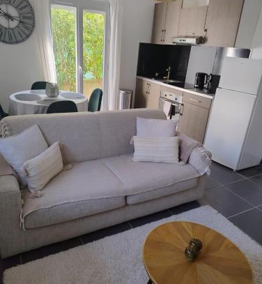 Saint-Gauderique Apartment | Cocon entre plage et centre ville avec jardinet