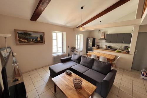 Villeneuve-les-Avignon Apartment | Coeur de village - Villeneuve Les Avignon