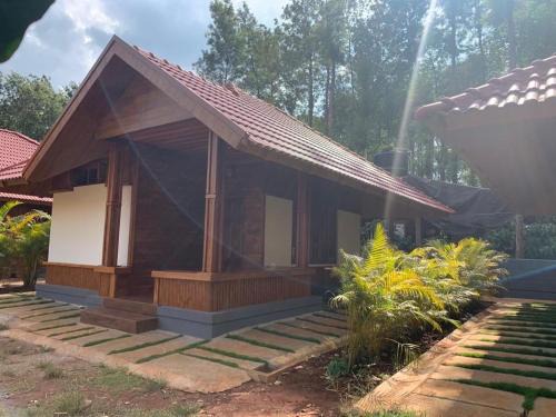Madikeri House | Coffee green cottages