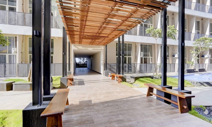 Waru Hotel | Collection O 30 Amega Crown Sub