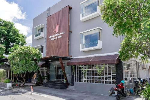 Tuban Hotel | Collection O Airport Kuta Bali Hotel