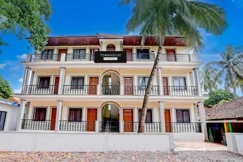 Saunta Vaddo Hotel | Collection O Titos Lane Baga Beach