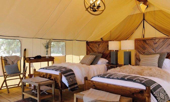 Manhattan Hotel | Collective Governors | Voyager Twin Tent | Peaceful Escape Near NYC