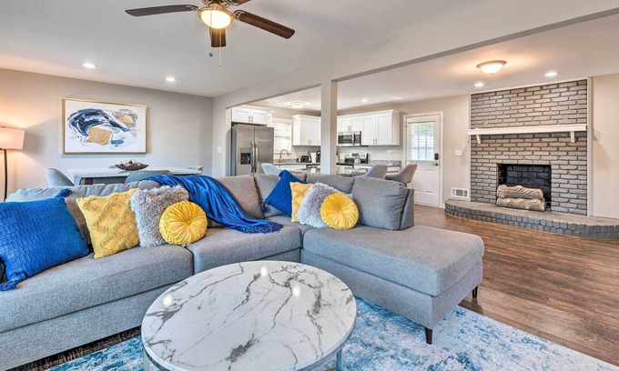 College Park House | College Park Home w/ Deck + Backyard!
