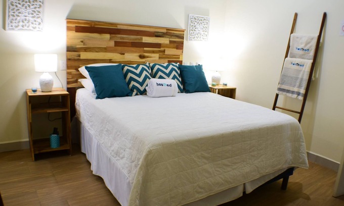 Flores Apartment | Colorful Apartment The Heart Of Flores