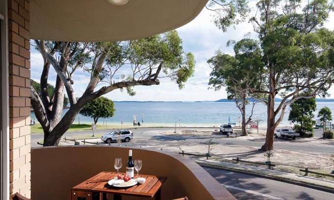 Nelson Bay Apartment | Columbia, 3 12 Columbia Close - large unit with fantastic water views and wifi