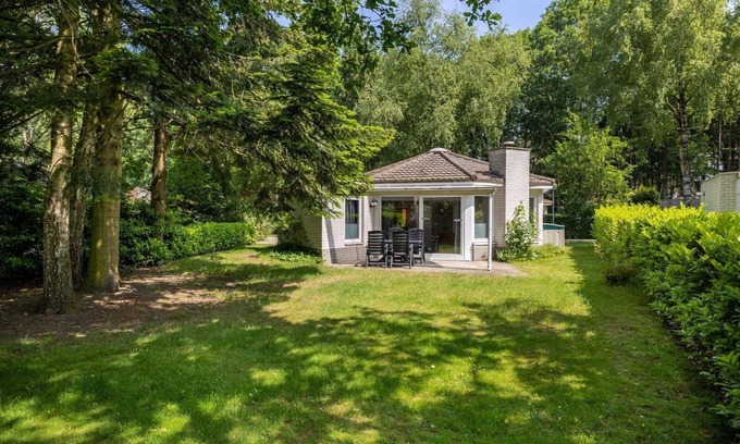Municipality of Harderwijk House | Come and enjoy the beautiful detached bungalows, fully equipped with a spacious kitchen and cozy fireplace