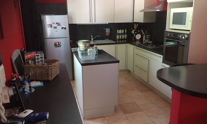 Caumont-sur-Durance House | Come and spend your vacations in our 3 * listed house in Caumont sur Durance (84510).