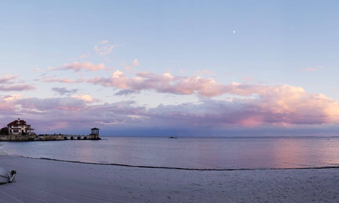 Milford Cottage | Come Home to Water views and a Private Beach