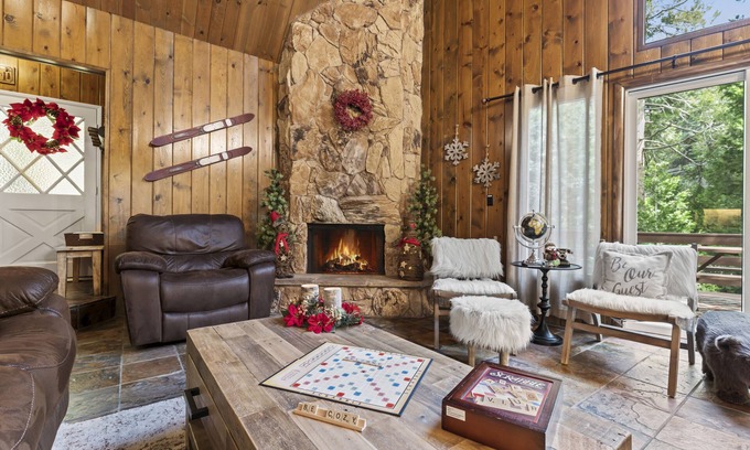 Cedar Glen Cabin | Come relax in our cozy cabin surrounded by trees! Quiet mountain getaway!