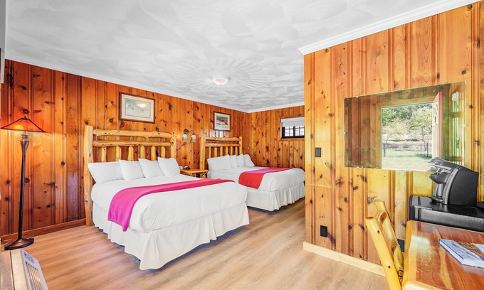 Eagle Bay Condo | Come stay at Great Pines for amazing views!