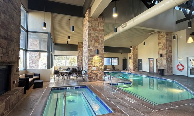 Brian Head Condo | Come to Cedar Breaks Lodge & Spa! Awesome resort condo skier's dream- Brian Head