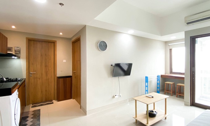 Duren Sawit Apartment | Comfort 1BR at LRT City Jatibening Apartment
