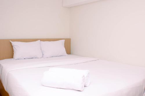 Jakarta Apartment | Comfort and Modern Look Studio Loft at Apple 1 Condovilla Apartment By Travelio