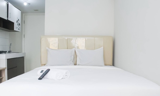 Rawalumbu Apartment | Comfort and Simply Studio at Springlake Summarecon Bekasi Apartment