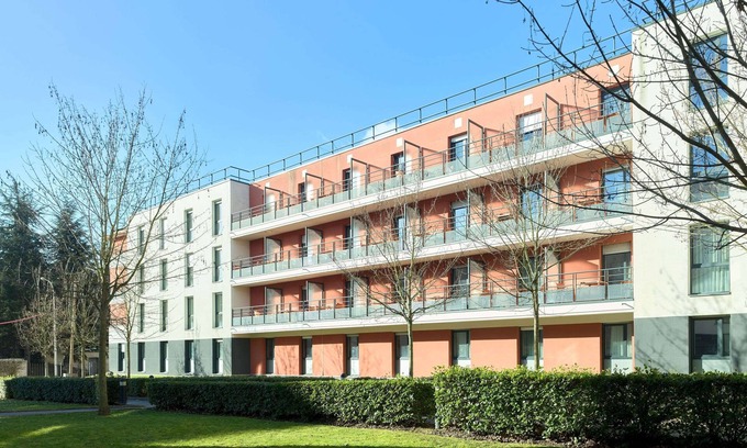 Saint-Cyr-l'Ecole Apartment | Comfort Aparthotel Versailles Saint Cyr l'Ecole