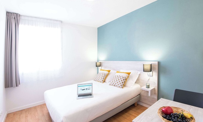 Le Tholonet Apartment | Comfort Aparthotel Aix Le Tholonet