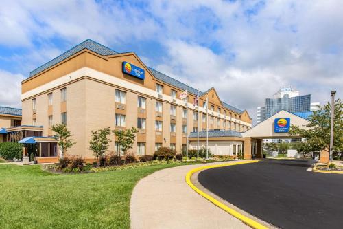 Calverton Hotel | Comfort Inn College Park North
