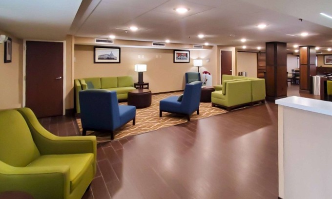 Oxon Hill Hotel | Comfort Inn Oxon Hill - National Harbor