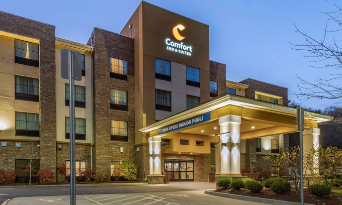 South Hills Hotel | Comfort Inn & Suites Pittsburgh South