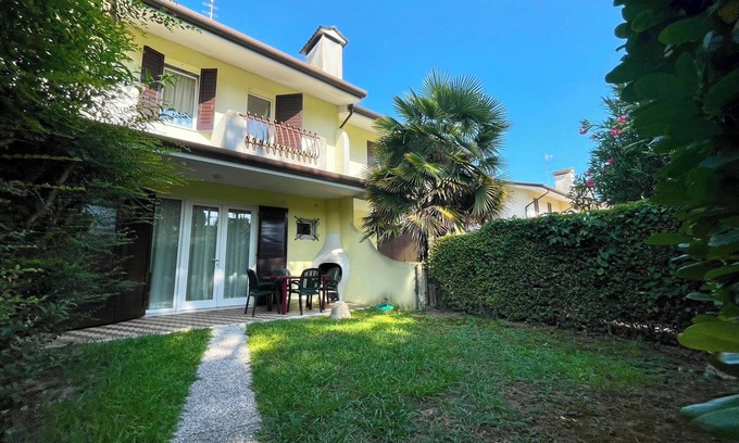 Porto Santa Margherita Villa | Comfortable house with shared pool